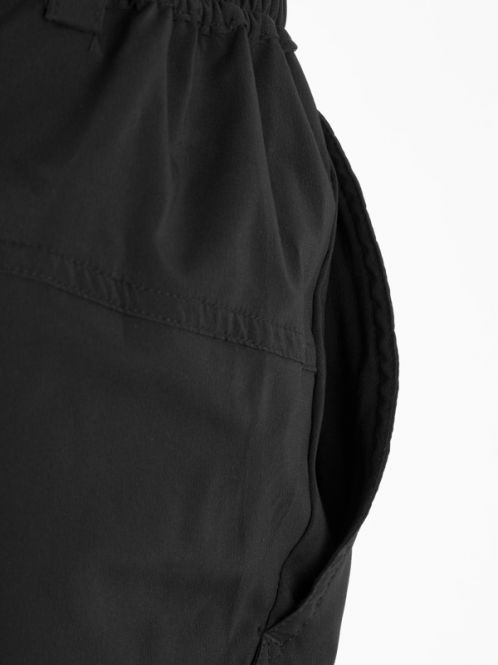 Laufoutlet - CURV PANT Kurze Outdoorhose - Atmungsaktive Outdoorhose mit Knopfverschluss - black